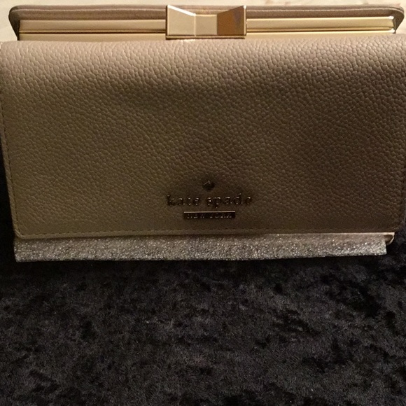Kate Spade leather clutch wallet - Picture 8 of 8
